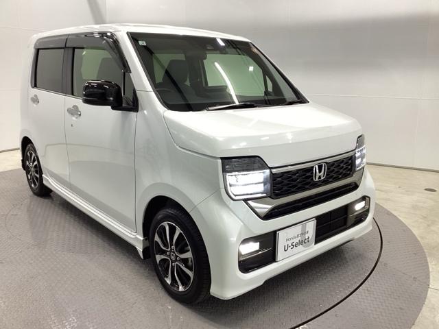 �y�k�d�c�w�b�h���C�g�z����������Ă��܂��B��ԑ��s����J�̓��ɖ��邭���S�ɑO�����Ƃ炷���Ƃ��o���܂��B�Ό��Ԃ���������₷���̂ő���ɐڋ߂�m�点�邱�Ƃ��o���܂��B