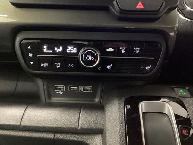 �I�[�g�G�A�R���͂��܂߂ɉ��x���߂���̂ŁA�R���̏���ʂ���菭�Ȃ��ł��܂��B�V�[�g�q�[�^�[�t���Ȃ̂Ŋ����������K�ł��B�t�r�a�`���[�W���[���ځB�X�}�[�g�t�H���Ȃǂ̏[�d�ɂƂ��Ă��֗��ł��B