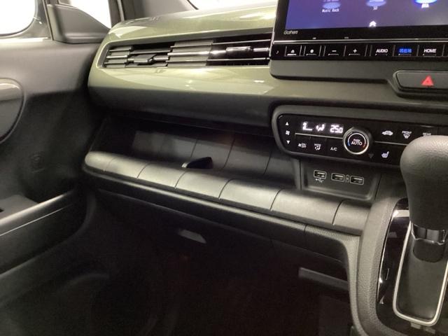 �������̂����肹���A�C�y�Ɏg���鏕��ȑO�̃g���[�B���s���������ɂ����`�ɂȂ��Ă��ĂƂĂ��֗��ł��B