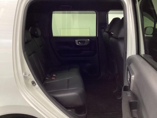 �t���b�g�ȏ��ƕG���⓪��X�y�[�X�ȂǏ\���ȍL��������܂��B����S�n���ǂ��A���K�ȃh���C�u���y����ł��������܂��B