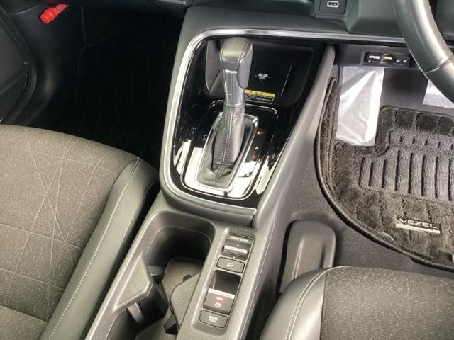 ヴェゼル e:HEVZ 純正メモリーナビ ドラレコ リアカメラ 地上デジタル USB入力 ハンズフリーテールゲート シートH サイドエアB パークセンサー リヤカメラ 点検記録簿 LEDヘットライト ESC パワステ AAC(13枚目)