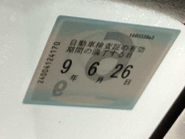 フリード ｅ：ＨＥＶエアーＥＸ　ＥＴＣ／純正ナビ／バックモニター／ホンダセンシング／全周囲カメラ　セキュリティアラーム　横滑り防止　エアコン　ＤＶＤ再生可　クルコン　誤発進抑制機能　アラウンドビューモニター　ナビ＆ＴＶ　三列シート（23枚目）