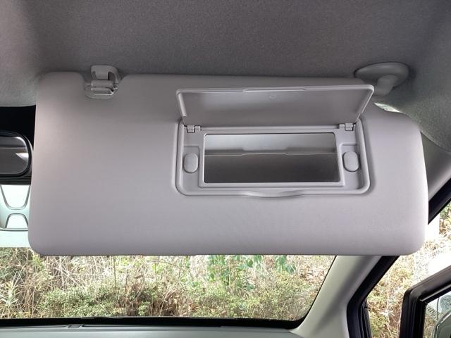 フリード ｅ：ＨＥＶエアーＥＸ　ＥＴＣ／純正ナビ／バックモニター／ホンダセンシング／全周囲カメラ　セキュリティアラーム　横滑り防止　エアコン　ＤＶＤ再生可　クルコン　誤発進抑制機能　アラウンドビューモニター　ナビ＆ＴＶ　三列シート（49枚目）