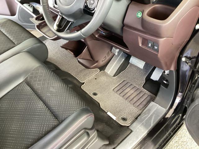 ����蕔���ł��B�t���A�}�b�g���Y��ȏ�Ԃł��B