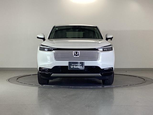 ヴェゼル e:HEVZ ディスプレイオーディオ Rカメラ ブルートゥース スマートキー&プッシュスタート サイドSRS イモビ Bカメ キーレスエントリー Cソナー USBポート PS LEDライト シートヒータ 点検記録簿(6枚目)