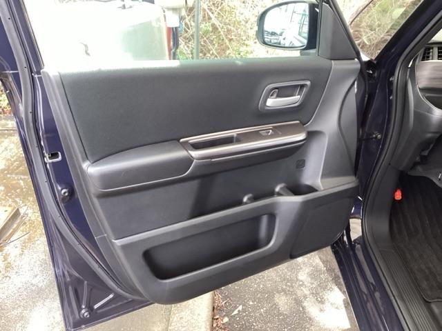 フリード Ｇブラックスタイル　純正メモリーナビ　ドラレコ　リアカメラ　両側電動スライドドア　シートヒーター　横滑り防止　ＵＳＢ　記録簿　イモビ　キーフリー　両電動スライドドア　地デジ　オートエアコン　三列シート　Ｒカメラ　ＥＴＣ（34枚目）