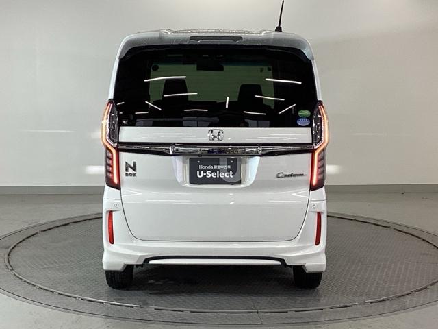 Ｎ－ＢＯＸカスタム Ｇ・Ｌホンダセンシング　純正メモリーナビ　ドラレコ　リアカメラ　ヘッドライトＬＥＤ　ＡＵＸ　キーレススタート　整備記録簿有　ベンチシート　オートＬＥＤ　オ－トエアコン　ドライブレコ－ダ－　パワステ　クルコン　ＤＶＤプレーヤー（9枚目）