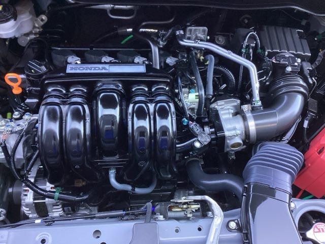 エンジンルームは、当店でクリーニング済みです。