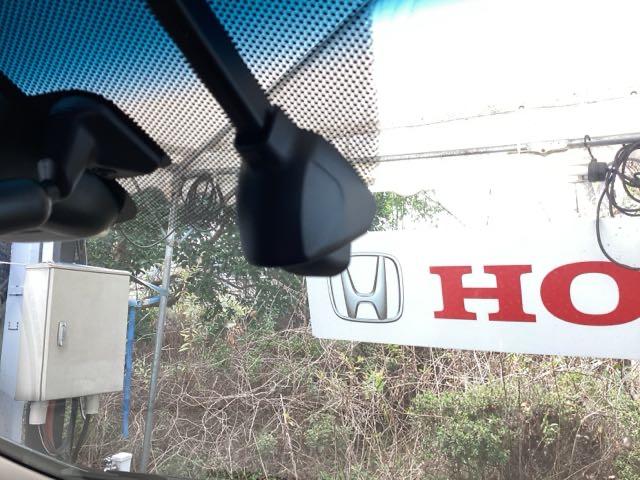 フリードハイブリッド ハイブリッド・Ｇホンダセンシング　純正ナビ　フルセグ　６人乗り　ＢＬＵＥＴＯＯＴＨ　車線逸脱防止　Ｗエアバッグ　ミュージックプレイヤー接続可　クルコン　ＤＶＤ再生　Ｒカメ　ドライブレコ　Ｓヒーター　ナビＴＶ　ＬＥＤライト　ＶＳＡ（24枚目）