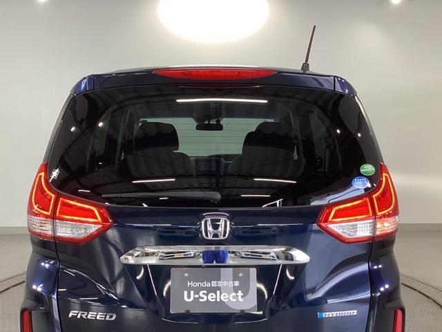 フリードハイブリッド ハイブリッド・Ｇホンダセンシング　純正ナビ　フルセグ　６人乗り　ＢＬＵＥＴＯＯＴＨ　車線逸脱防止　Ｗエアバッグ　ミュージックプレイヤー接続可　クルコン　ＤＶＤ再生　Ｒカメ　ドライブレコ　Ｓヒーター　ナビＴＶ　ＬＥＤライト　ＶＳＡ（34枚目）