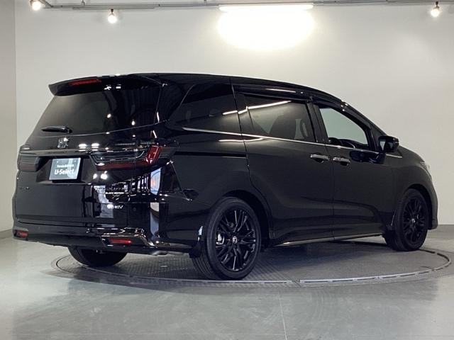 ��^�e�[���Q�[�g�X�|�C���[�����Ńt�H�������X�^�C���b�V���ɂ��Ă��܂��B�������s���ɂ͑��s���萫�\�ɗD��Ă��āA��R��ɂ��傫���v�����܂�