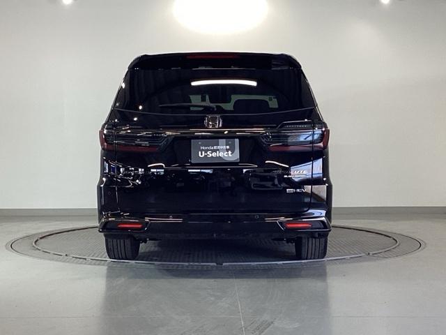 ���ꂪ�t�����₷�������K���X�ɂ̓������C�p�[���t���Ă��܂��B�t�����g�̃��C�p�[���n�m�̎��̓V�t�g���o�[�����o�[�X�ɓ����ƃ������C�p�[�������N���č쓮�A�N�����[�Ȏ��E���ۂĂ܂�