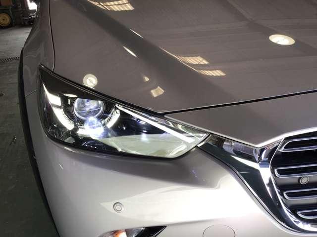 ＣＸ－３ １．５　１５Ｓ　スーパー　エッジー　ナビ　ＣａｒＰｌａｙ対応　全方位モニタ　衝突軽　前席シートヒーター　ＢＴ　レーダークルコン　衝突軽減　コーナーセンサー　ＥＴＣ　アイドリングストップ　地デジ　パワーシート　スマートキー　アルミ　ＤＶＤ（12枚目）
