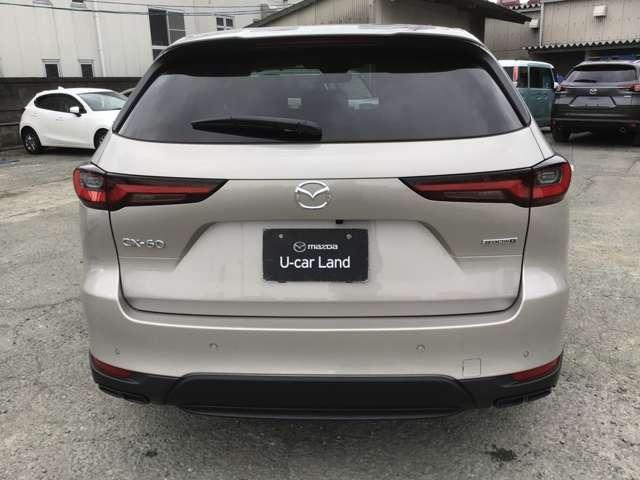 ＣＸ－６０ ２．５　２５Ｓ　Ｓパッケージ　ナビ　ＣａｒＰｌａｙ　全方位モニタ　ＥＴＣ　ＢＴ接続　フロントカメラ　オートマチックハイビーム　ＡＷ　キーフリー　ＵＳＢ　アイドリングストップ　盗難防止装置　地デジ　バックカメラ　横滑り防止装置（7枚目）