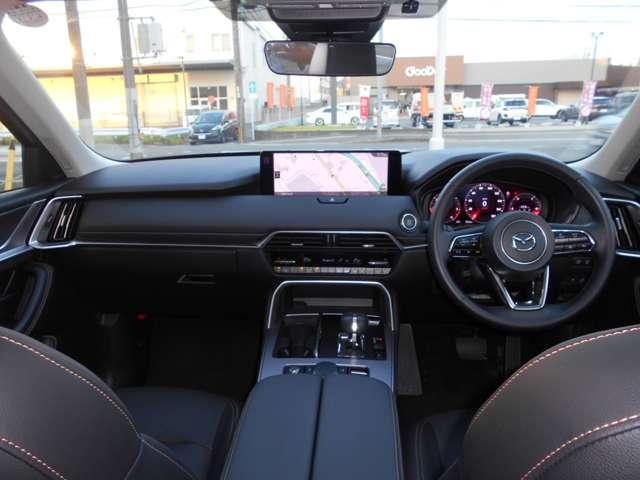 ＣＸ－８０ ３．３　ＸＤ　Ｌパッケージ　ディーゼルターボ　試乗車アップ　ＥＴＣ　ＢＯＳＥ　３６０°シースル　アルミホイール　電動リアゲート　パワーシート　スマートキー　アイドリングストップ　オートマチックハイビーム　アダプティブクルーズコントロール（8枚目）