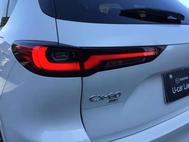 ＣＸ－６０ ３．３　ＸＤハイブリッド　エクスクルーシブ　モダン　ディーゼ　ＢＯＳＥサウンド　ナビ　ＥＴＣ　前後ドラレコ　衝突軽減ブレーキ　オートハイビーム　追従式クルコン　サイドカメラ　アルミホイール　横滑り防止装置　パワーシート　アイドリングストップ　フロントカメラ（6枚目）
