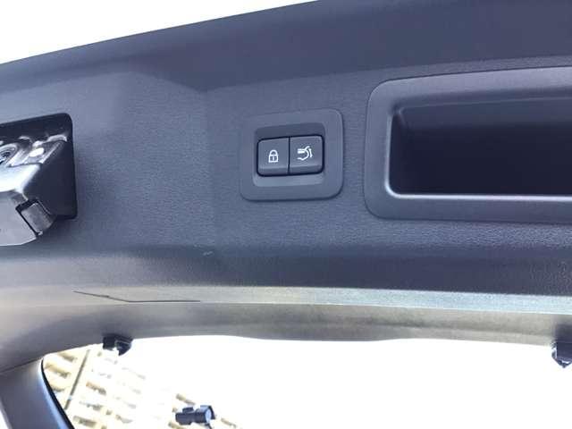 ＣＸ－６０ ３．３　ＸＤハイブリッド　エクスクルーシブ　モダン　ディーゼ　ＢＯＳＥサウンド　ナビ　ＥＴＣ　前後ドラレコ　衝突軽減ブレーキ　オートハイビーム　追従式クルコン　サイドカメラ　アルミホイール　横滑り防止装置　パワーシート　アイドリングストップ　フロントカメラ（11枚目）