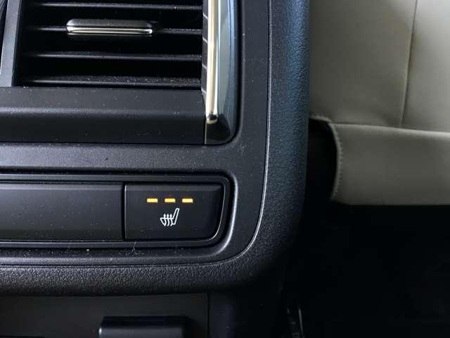 ＣＸ－６０ ３．３　ＸＤハイブリッド　エクスクルーシブ　モダン　ディーゼ　ＢＯＳＥサウンド　ナビ　ＥＴＣ　前後ドラレコ　衝突軽減ブレーキ　オートハイビーム　追従式クルコン　サイドカメラ　アルミホイール　横滑り防止装置　パワーシート　アイドリングストップ　フロントカメラ（16枚目）