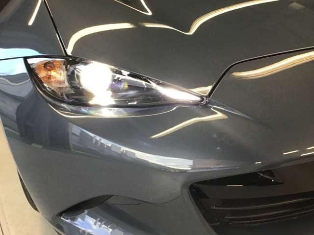 ロードスター １．５　ネイビー　トップ　ＢＯＳＥサウンド　ナビ　ＥＴＣ　シートヒーター　前席シートヒーター　パーキングセンサー　アドバンスドキー　クルーズコントロール　ＤＶＤ再生　ＤＳＣ　オートマチックハイビーム　オートエアコン　ＵＳＢ（10枚目）