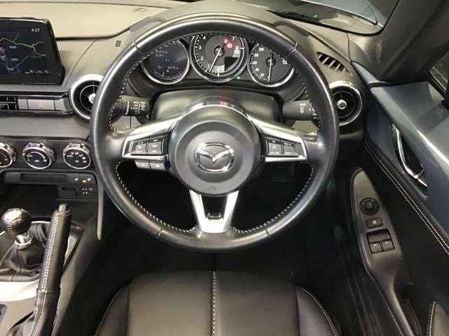 ロードスター １．５　ネイビー　トップ　ＢＯＳＥサウンド　ナビ　ＥＴＣ　シートヒーター　前席シートヒーター　パーキングセンサー　アドバンスドキー　クルーズコントロール　ＤＶＤ再生　ＤＳＣ　オートマチックハイビーム　オートエアコン　ＵＳＢ（19枚目）