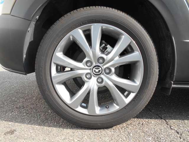 ＣＸ－３０ ２．０　２０Ｓ　ツーリング　試乗車アップ　ナビ　ＥＴＣ　全方位モニター　衝突軽減ブレーキ　アルミホイール　クリアランスソナー　フルセグＴＶ　レーダークルーズ　パワーシート　オートマチックハイビーム　ＬＥＤヘッドランプ　ＥＴＣ（15枚目）