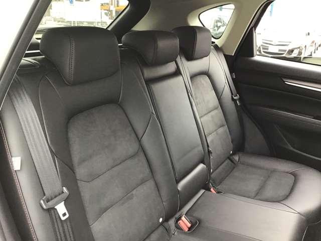 ���㕔���ȃV�[�g��聙�@�����A�V�[�g�����K�ȏ��S�n���V-�g�̏��S�n���ǂ��A���s�Ȃǒ������^�]�ɂ������Ă��܂��B