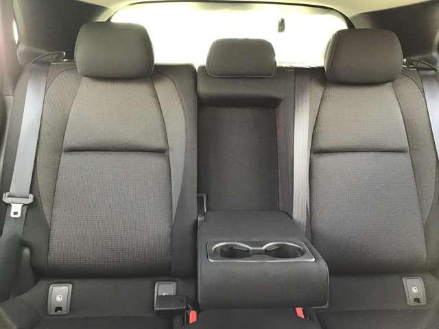 �Z���^�[�A�[�����X�g�Ƀh�����N�z���_�[×�Q�t���Ă܂�