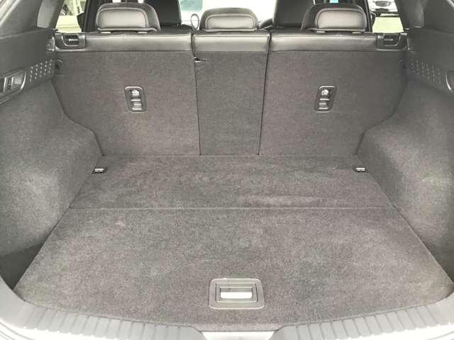 ＣＸ－５ ２．５　２５Ｓ　スポーツ　アピアランス　ナビ　ワイヤレス充電　シートヒーター　ブルートゥース　横滑り防止装置　パーキングセンサー　アイスト　スマートキー　オートエアコン　シートヒーター　アルミホイール　オートマチックハイビーム　バックカメラ（8枚目）