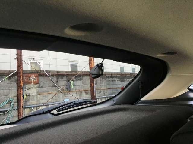 ����B�e�p�̃J�������t���Ă��܂��B