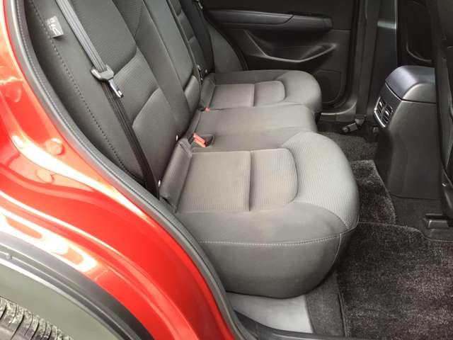 ＣＸ－５ ２．０　２０Ｓ　プロアクティブ　ＢＯＳＥサウンド　シートヒーター　ナビ　ＥＴＣ　盗難防止装置　追従型クルコン　スマ－トキ－　アルミ　エアコン　ＵＳＢポート　バックモニター　サイドカメラ　前後ソナー　Ａストップ　エアバック　ＡＢＳ（10枚目）