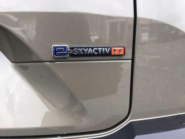 ＭＸ－３０ロータリーＥＶ インダストリアル　クラシック　ロータリー　ＢＯＳＥサウンド　ナビ　全方位カメラ　シートヒーター　衝突被害軽減ブレーキ　ＬＥＤヘッド（13枚目）