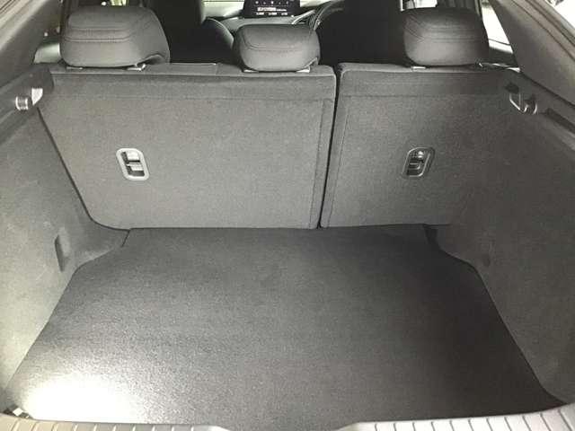 �g�����N���[���I���̃V�[�g�͕Е����|���܂��B���l��ςމו��ɉ����ăA�����W���\�ł��̂ő��ʂɎg���ĂƂĂ��֗��ł��B