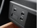 ２．０　ＥＴＣ　全方位ミニター　ＵＳＢ　横滑り防止装置　アダクティブクルーズコントロール　Ｂカメラ　Ｂｌｕｅｔｏｏｔｈ　オートエアコン　Ｃセンサー　キーフリー　パワーウィンドウ　ＡＢＳ　ＵＳＢ　ｉ－ｓｔｏｐ（31枚目）