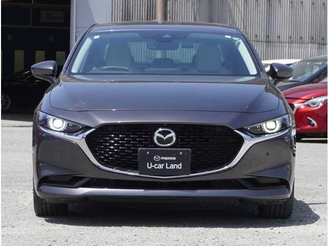 ＭＡＺＤＡ３セダン １．８　ＸＤ　Ｌパッケージ　ディーゼルターボ　ＢＴ　コーナーセンサー　Ｂカメラ　アルミホイール　シートヒーター　オートハイビーム　衝突安全ボディ　ＡＢＳ　アイドリングストップ　スマートキー　ターボ　オートエアコン　横滑り防止装置　追従式クルコン（5枚目）