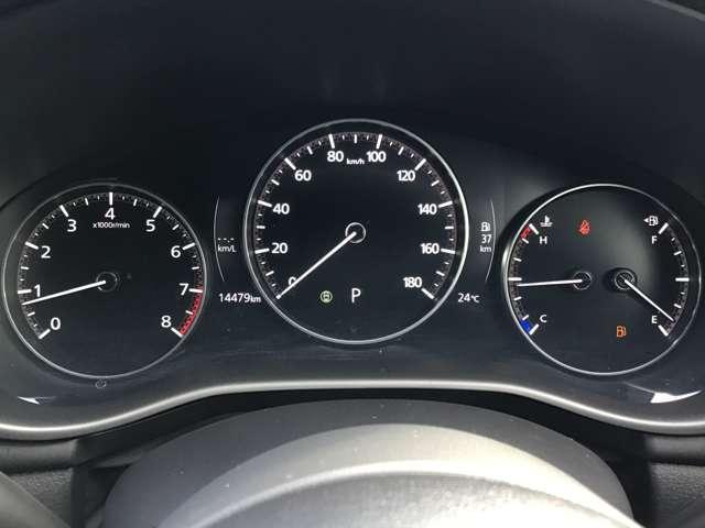 ＭＡＺＤＡ３ファストバック １．５　１５Ｓ　ツーリング　ナビ　ドラレコ　３６０°ビューモニター　アダプティブクルーズコントロール　フルセグテレビ　スマートシティブレーキサポート　ＬＥＤライト　アイドリングストップ　ＵＳＢ　スマートキー　コーナーセンサー（13枚目）