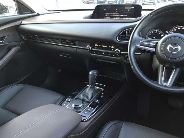 ＣＸ－３０ ２０Ｓツーリングセレクション　全方位モニター　レーダークルーズ　ＥＴＣ　Ｂｌｕｅｔｏｏｔｈオーディオ　衝突軽減装置　前席シートヒーター　オートエアコン　地デジ　Ｐシート　キーレス　パーキングセンサー　ＬＥＤヘッド　盗難防止システム（20枚目）