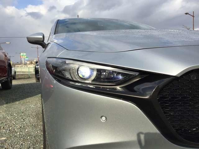 ＭＡＺＤＡ３ファストバック ２０Ｓプロアクティブ　全方位モニター　ナビ　ＥＴＣ　前後ドラレコ　アイドリングストップ　アダプティブクルーズコントロール　スマートキー　フルセグ　３６０°ビューモニター　ＵＳＢ　コーナーセンサー　バックカメラ　ＥＴＣ（9枚目）