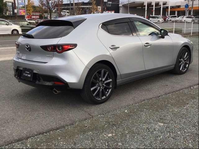 ＭＡＺＤＡ３ファストバック ２０Ｓプロアクティブ　全方位モニター　ナビ　ＥＴＣ　前後ドラレコ　アイドリングストップ　アダプティブクルーズコントロール　スマートキー　フルセグ　３６０°ビューモニター　ＵＳＢ　コーナーセンサー　バックカメラ　ＥＴＣ（13枚目）