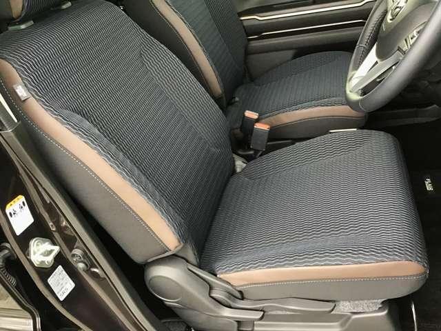 ������̃��o�[�ŃV�[�g���������ł��܂�