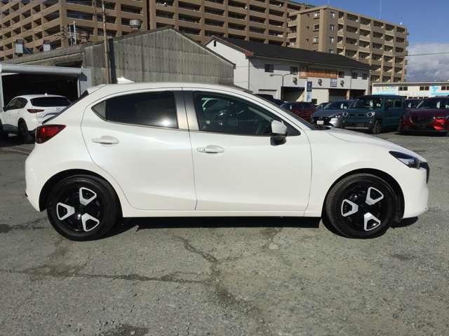 ＭＡＺＤＡ２ １５　ＢＤ（Ｗ）　全方位モニター　ナビ　前後ドラレコ　ＥＴＣ　パノラマモニタ　ブルートゥース　スマートシティブレーキサポート　前後ソナー　ＬＥＤヘッドランプ　オートマチックハイビーム　バックカメラ　ＥＴＣ　ナビ　ＵＳＢ（10枚目）