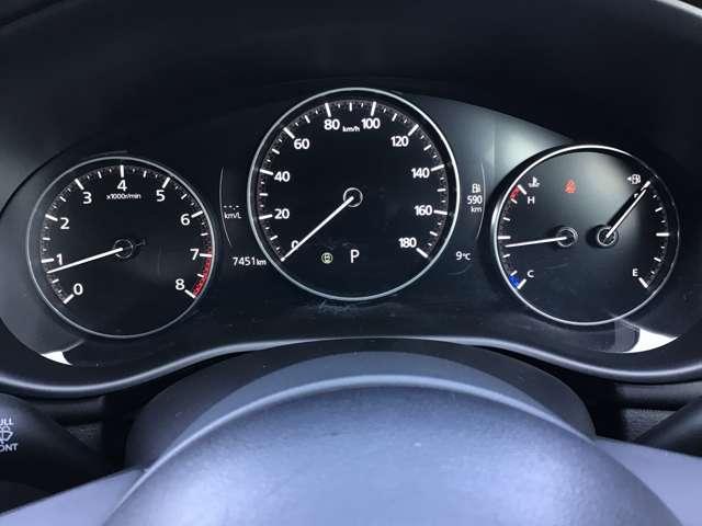 ＭＡＺＤＡ３ファストバック １５ＳレトロスポーツＥＤ　社用車ＵＰ　全方位モニター　ナビ　ＥＴＣ　アイドリングストップ　メモリーナビ　アルミホイール　運転席パワーシート　ＥＴＣ　ＬＥＤヘッドライト　フルセグ　Ｂｌｕｅｔｏｏｔｈ接続　パーキングセンサー（17枚目）