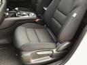 助手席内装も綺麗ですね、