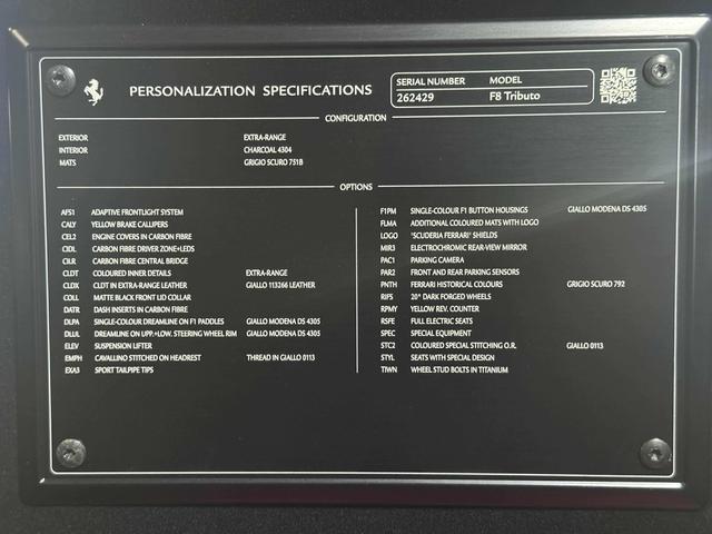 Ｆ８トリブート ベースグレード　ベースグレード／正規ディーラー車／ワンオーナー車／左ハンドル／屋内保管／禁煙車／カーボンファイバーＬＥＤハンドル＆ドライビングゾーン（11枚目）