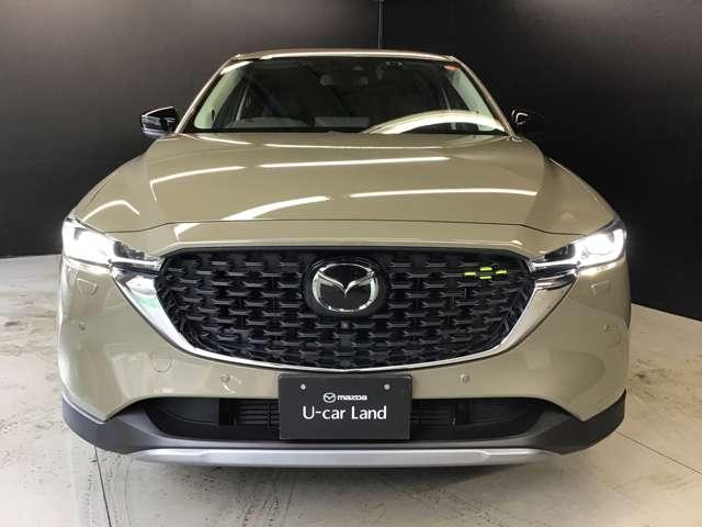 ＣＸ－５ ＸＤ　ＦＩＥＬＤＪ　全方位モニターナビ　ＢＯＳＥ　前後ドラレコ　全周囲　アルミホイール　クリアランスソナー　衝突軽減装置　ＬＥＤ　シートヒーター　地デジ　スマキー　パーキングアシスト　レーダークルーズ　ＥＴＣ　４ＷＤ（9枚目）
