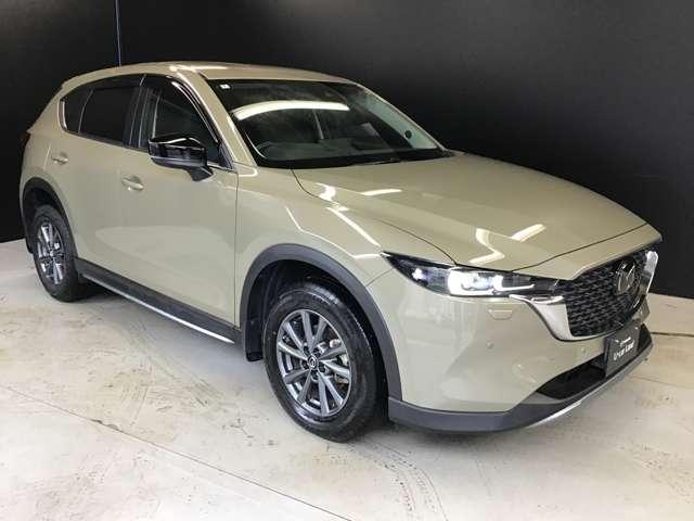 ＣＸ－５ ＸＤ　ＦＩＥＬＤＪ　全方位モニターナビ　ＢＯＳＥ　前後ドラレコ　全周囲　アルミホイール　クリアランスソナー　衝突軽減装置　ＬＥＤ　シートヒーター　地デジ　スマキー　パーキングアシスト　レーダークルーズ　ＥＴＣ　４ＷＤ（11枚目）