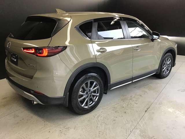 ＣＸ－５ ＸＤ　ＦＩＥＬＤＪ　全方位モニターナビ　ＢＯＳＥ　前後ドラレコ　全周囲　アルミホイール　クリアランスソナー　衝突軽減装置　ＬＥＤ　シートヒーター　地デジ　スマキー　パーキングアシスト　レーダークルーズ　ＥＴＣ　４ＷＤ（14枚目）