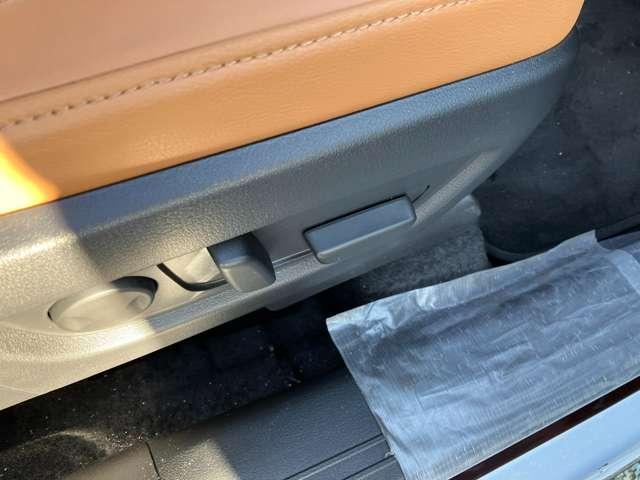 ＣＸ－８０ ３．３　ＸＤハイブリッド　プレミアム　スポーツ　ディーゼルタ　当社社用車ＵＰ・純正ナビ・全方位モニター・　禁煙車　レーダークルーズ　パノラマサンルーフ　クリアランスソナー　パワーシート　衝突被害軽減システム　ＥＴＣ　シートヒーター　４ＷＤ　バックカメラ　３列（10枚目）