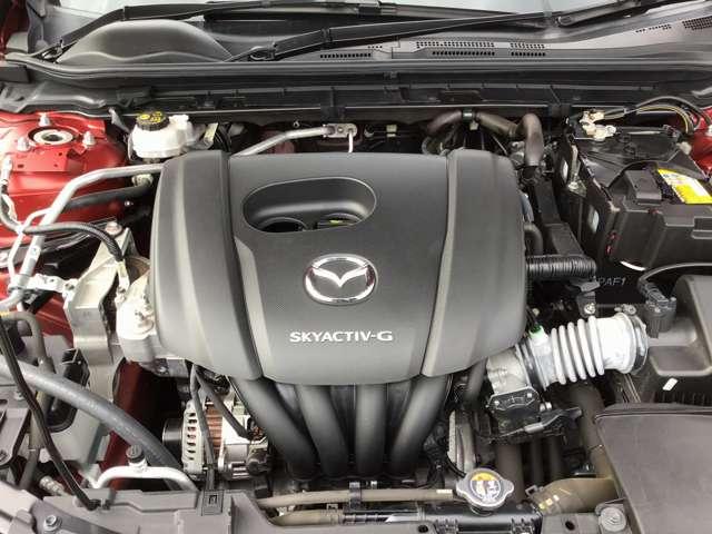 MAZDA3ファストバック 15Sツーリング 全方位モニター ETC レーダークルーズC フルセグテレビ アダプティブクルーズ コーナーセンサー ETC車載器 USB接続 LEDヘッド TV 横滑り防止システム イモビ エアコン アルミホイール(16枚目)