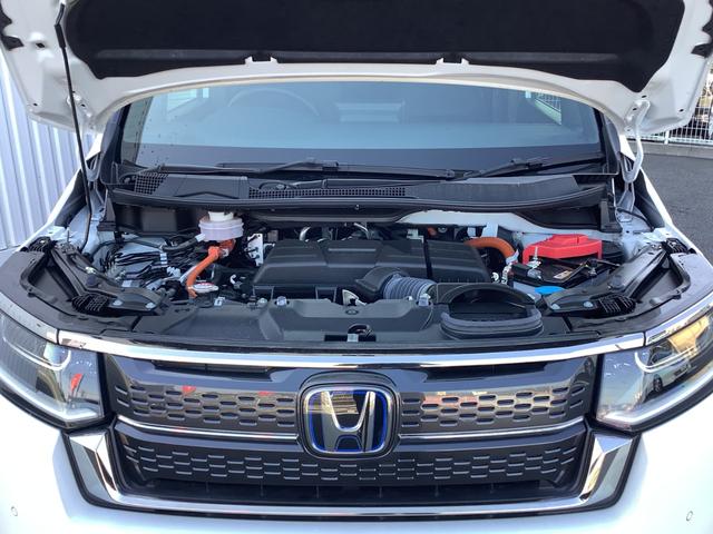 ステップワゴン ｅ：ＨＥＶスパーダ　フルセグＴＶ・オットマン・ＥＴＣ・ＤＶＤ再生・バックカメラ（7枚目）