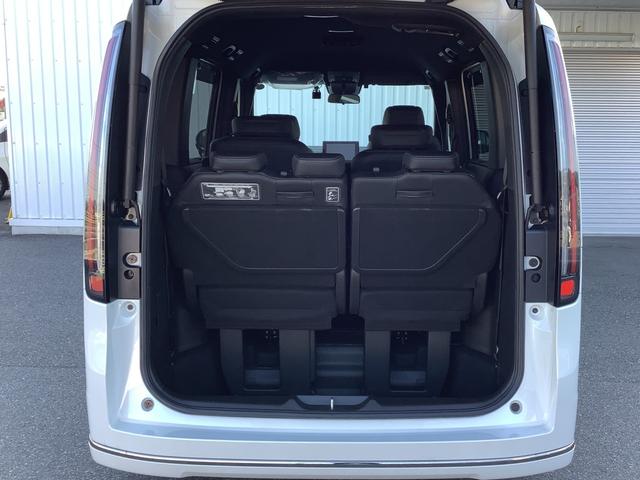 ステップワゴン ｅ：ＨＥＶスパーダ　フルセグＴＶ・オットマン・ＥＴＣ・ＤＶＤ再生・バックカメラ（20枚目）